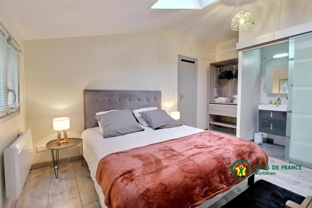 Au Charme Des Bois Villa Plouhinec  Holiday home
