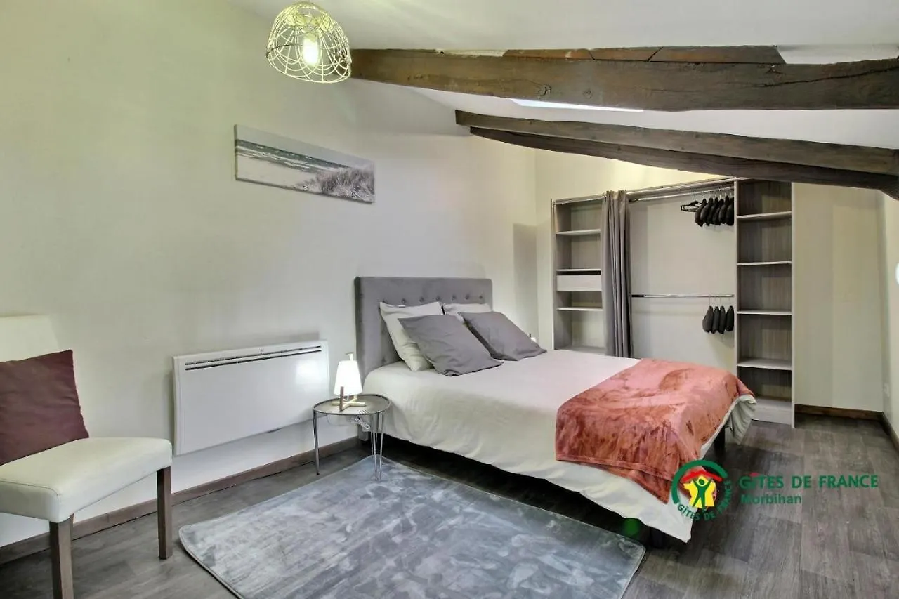 Au Charme Des Bois Villa Plouhinec  Holiday home Plouhinec (Morbihan)